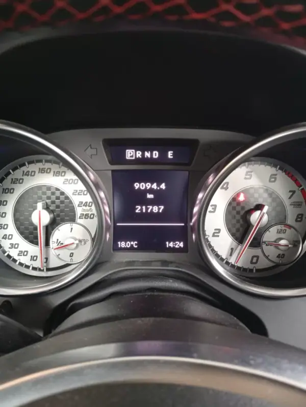 Mercedes-Benz SLK 200 2015 - 31500 EUR, 21787 km - AUTO.MOTO.pt - 21787km - foto 28 de 28