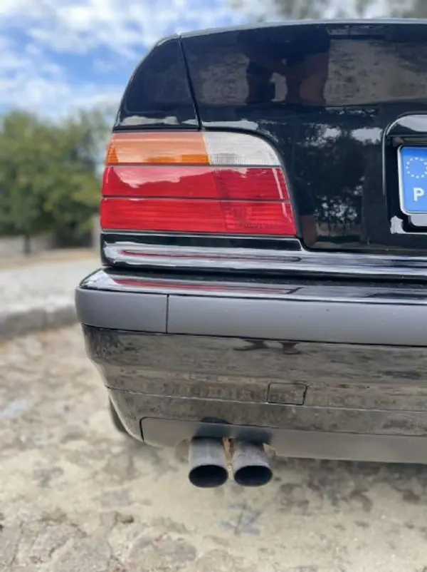 BMW 323 1998 - 19900 EUR, 160000 km - AUTO.MOTO.pt - 160000km - foto 15 de 68
