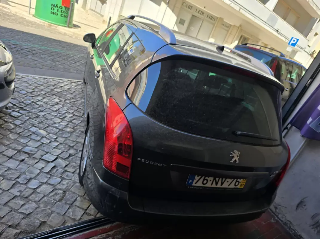Peugeot 308 SW 2013 - 4999 EUR, 193000 km - 193000km - foto 3 de 25