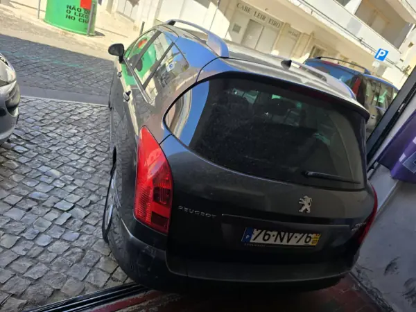 Peugeot 308 SW 2013 - 4999 EUR, 193000 km - AUTO.MOTO.pt - 193000km - foto 3 de 25