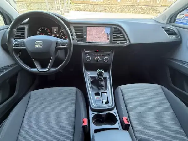 SEAT Leon 2020 - 16900 EUR, 86900 km - AUTO.MOTO.pt - 86900km - foto 10 de 12