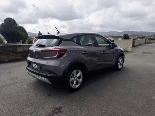 Renault Captur 2021 - 15990 EUR, 120000 km - 120000km - foto 7 de 45