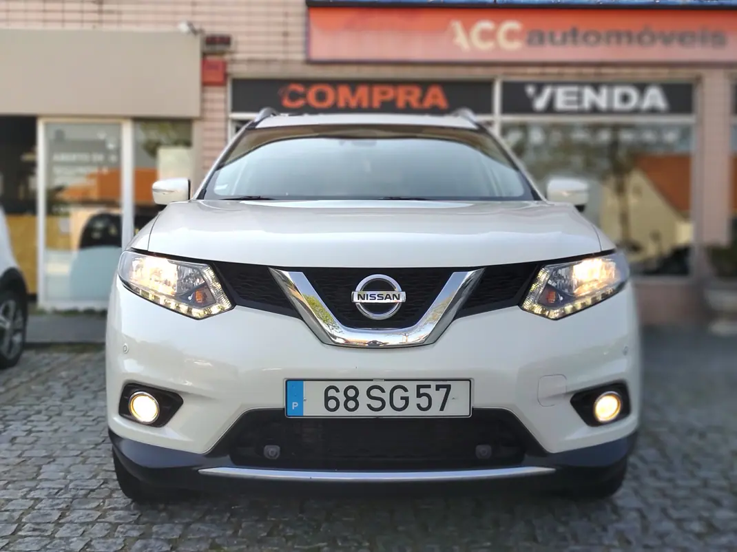 Nissan X-Trail 2016 - 13900 EUR, 207000 km - AUTO.MOTO.pt - 207000km - foto 3 de 15