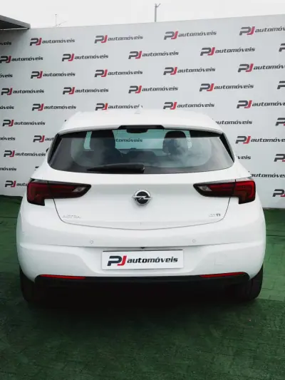 Opel Astra 2017 - 11450 EUR, 122466 km - 122466km - foto 7 de 17