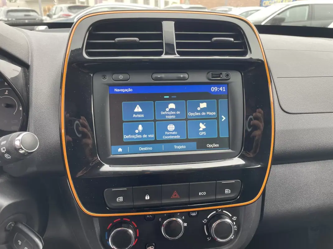 Dacia Spring 2021 - 10850 EUR, 17296 km - AUTO.MOTO.pt - 17296km - foto 20 de 32