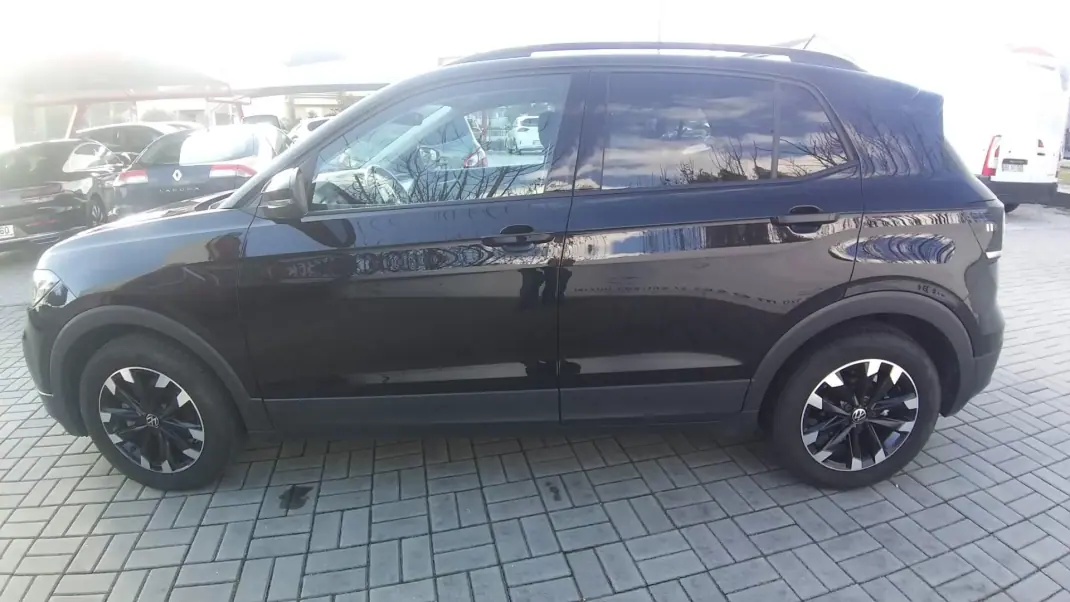 Volkswagen T-Cross 2023 - 18950 EUR, 112531 km - AUTO.MOTO.pt - 112531km - foto 16 de 40