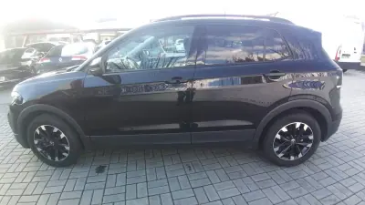Volkswagen T-Cross 2023 - 18950 EUR, 112531 km - AUTO.MOTO.pt - 112531km - foto 16 de 40