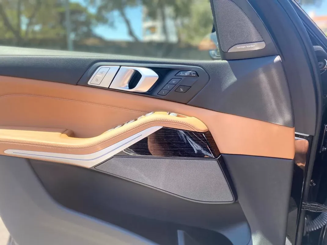 BMW X7 2021 - 84900 EUR, 69000 km - AUTO.MOTO.pt - 69000km - foto 21 de 49