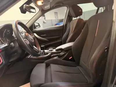 BMW 320 2013 - 11250 EUR, 242000 km - AUTO.MOTO.pt - 242000km - foto 16 de 20