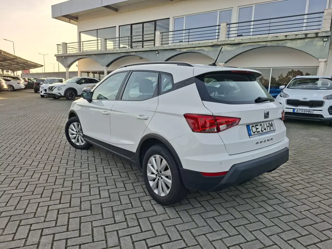 SEAT Arona 2021 - 15500 EUR, 49500 km - AUTO.MOTO.pt - 49500km - foto 8 de 31