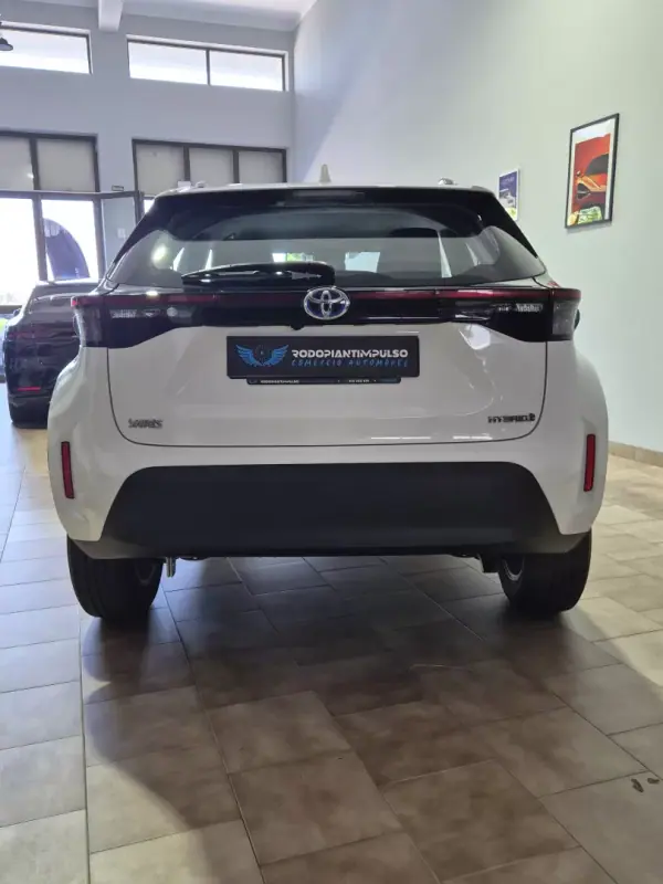 Toyota Yaris Cross 2024 - 26000 EUR, 47500 km - AUTO.MOTO.pt - 47500km - foto 9 de 41