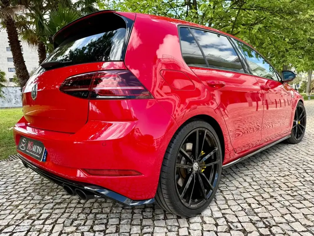 Volkswagen Golf 2019 - 32990 EUR, 72300 km - AUTO.MOTO.pt - 72300km - foto 23 de 40