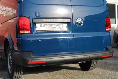 VW Transporter 2.0 TDI Confortline Extra AC 2020 - 17990 EUR, 199000 km - AUTO.MOTO.pt - 199000km - foto 14 de 24