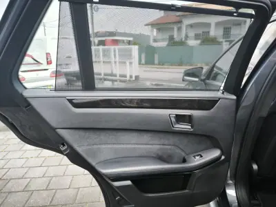 Mercedes-Benz E 250 2013 - 12950 EUR, 369000 km - AUTO.MOTO.pt - 369000km - foto 35 de 41