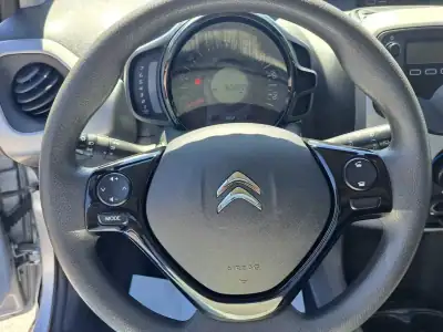 Citroën C1 2018 - 9500 EUR, 80000 km - AUTO.MOTO.pt - 80000km - foto 27 de 39