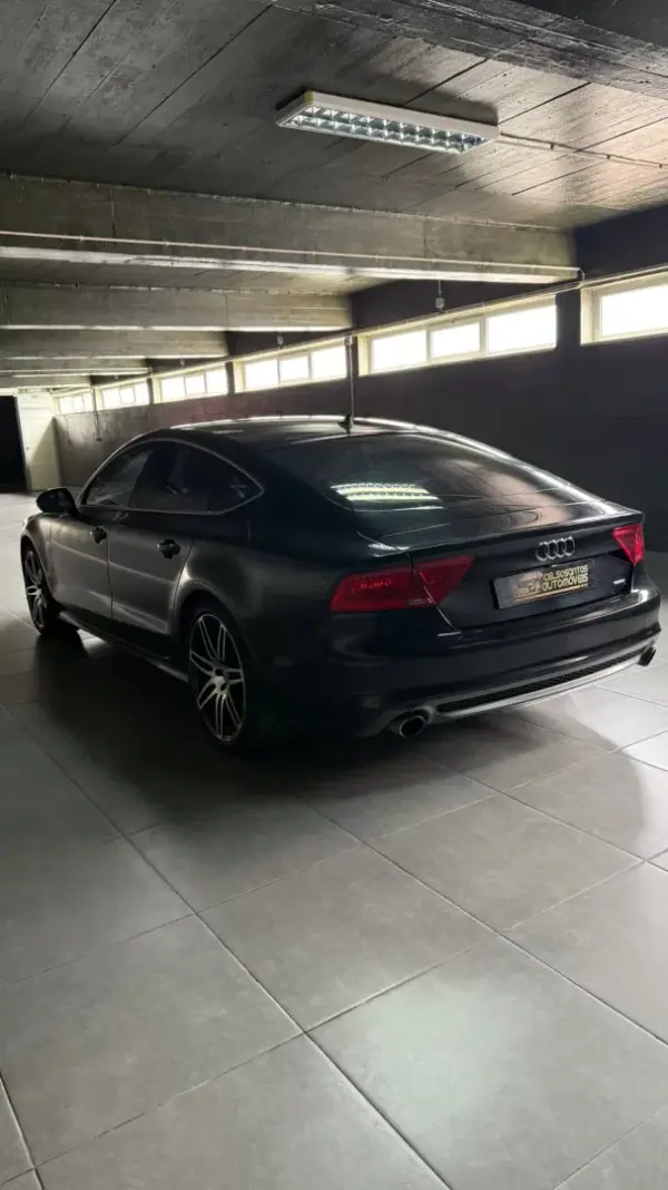 Audi A7 Sportback 2012 - 22000 EUR, 448000 km - AUTO.MOTO.pt - 448000km - foto 5 de 15