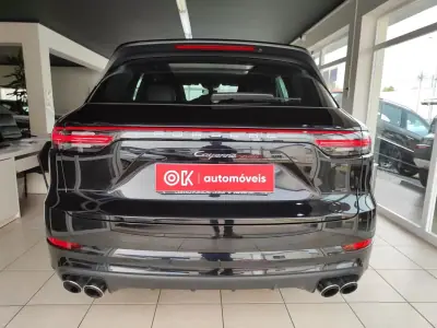 Porsche Cayenne 2020 - 74500 EUR, 67300 km - AUTO.MOTO.pt - 67300km - foto 9 de 40