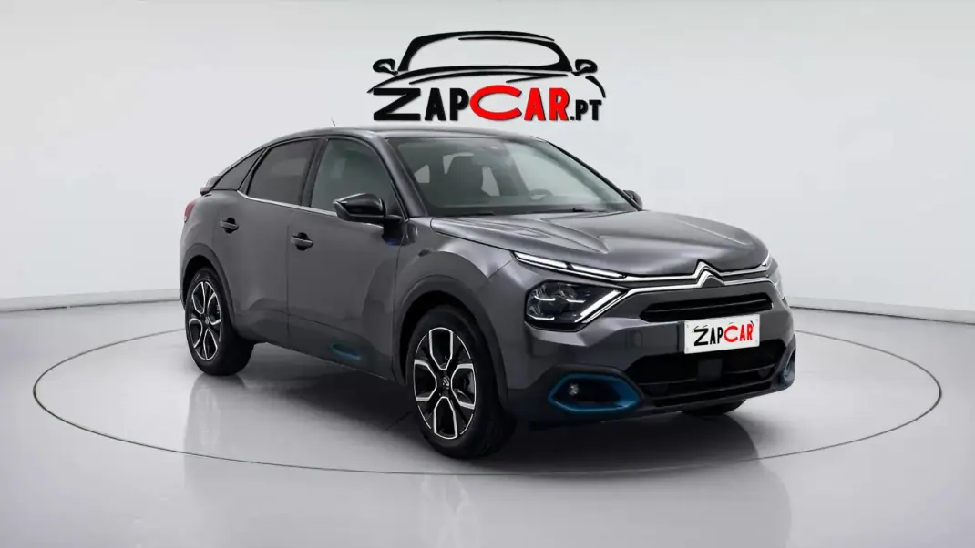 Citroën C4 2023 - 20990 EUR, 24118 km - AUTO.MOTO.pt - 24118km - foto 1 de 12