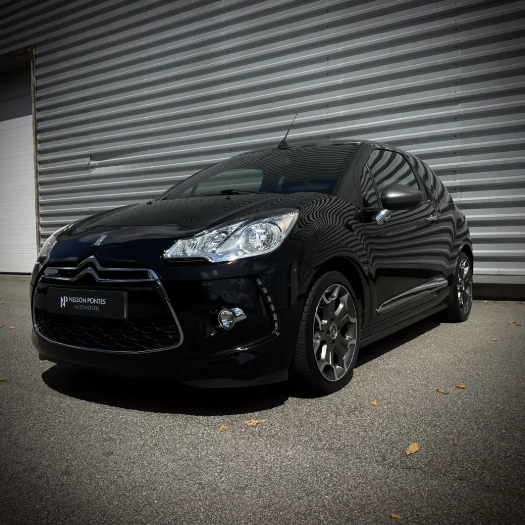 DS DS3 2014 - 11900 EUR, 94000 km - 94000km - foto 13 de 14