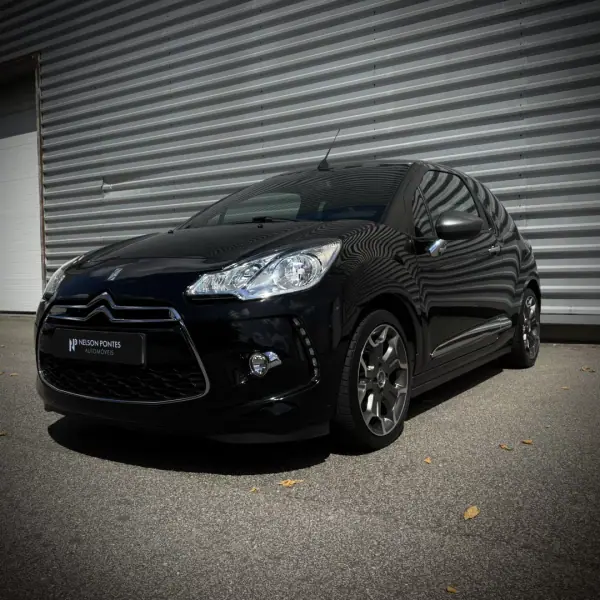 DS DS3 2014 - 11900 EUR, 94000 km - AUTO.MOTO.pt - 94000km - foto 13 de 14