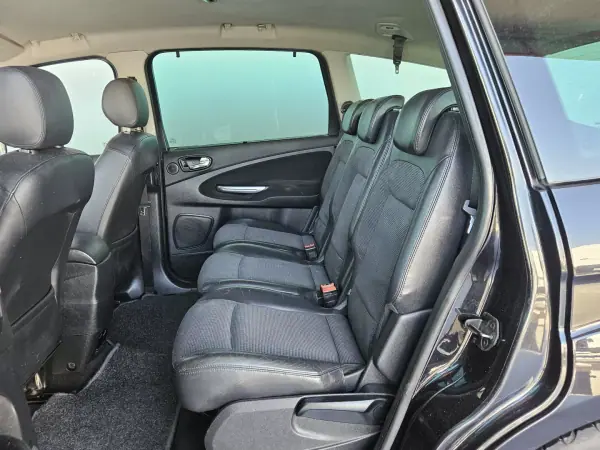 Ford S-Max 2006 - 4750 EUR, 320000 km - AUTO.MOTO.pt - 320000km - foto 6 de 8