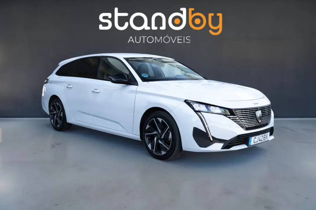 Peugeot 308 SW 2024 - 19950 EUR, 27000 km - AUTO.MOTO.pt - 27000km - foto 1 de 16