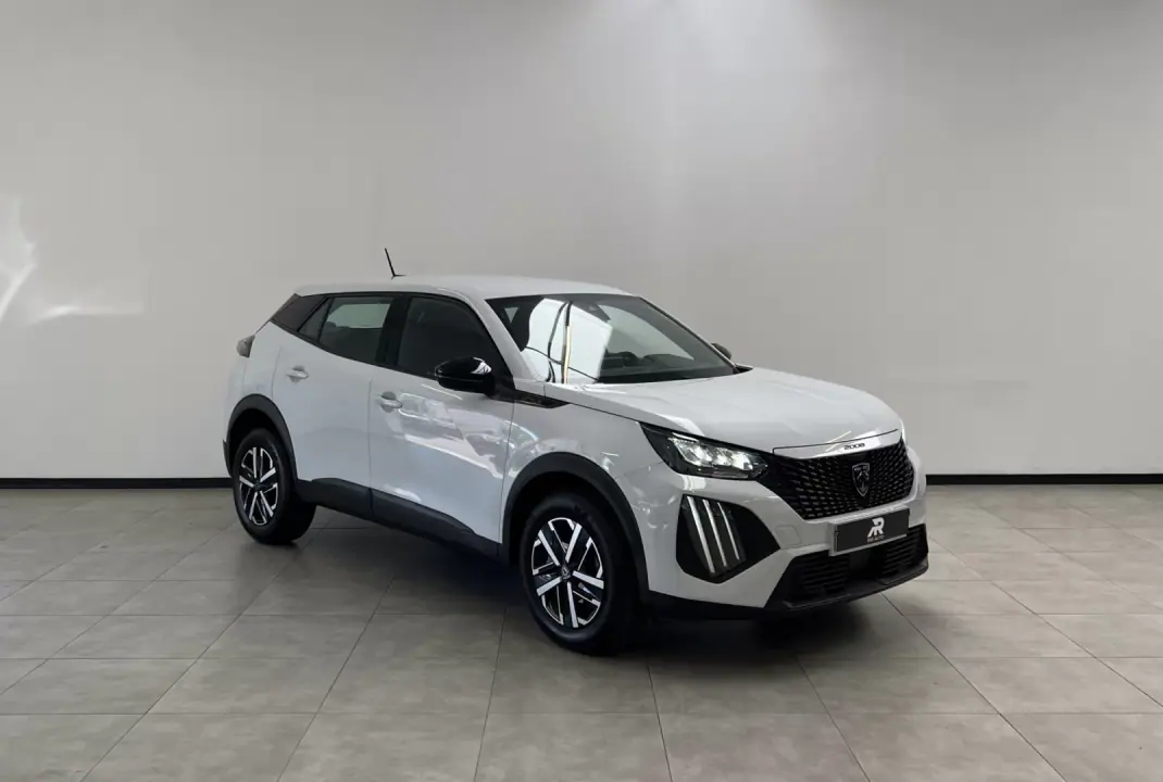 Peugeot 2008 2025 - 18900 EUR, 9000 km - AUTO.MOTO.pt - 9000km - foto 1 de 18