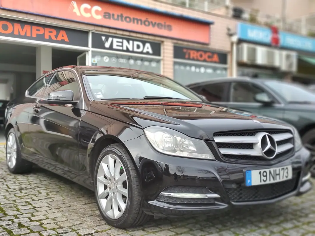 Mercedes-Benz C 220 2012 - 14900 EUR, 222999 km - AUTO.MOTO.pt - 222999km - foto 2 de 15