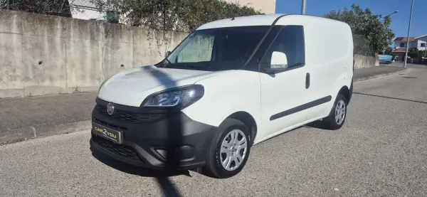 Fiat Doblo 2021 — foto 3 de 15
