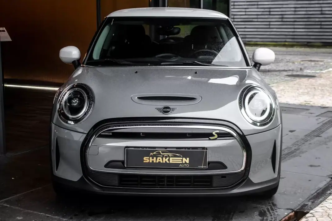 MINI 3 Portas 2021 - 17980 EUR, 78086 km - AUTO.MOTO.pt - 78086km - foto 2 de 34