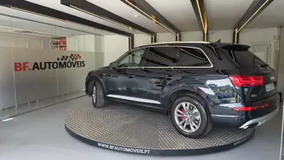 Audi Q7 2015 - 33900 EUR, 144656 km - AUTO.MOTO.pt - 144656km - foto 16 de 67