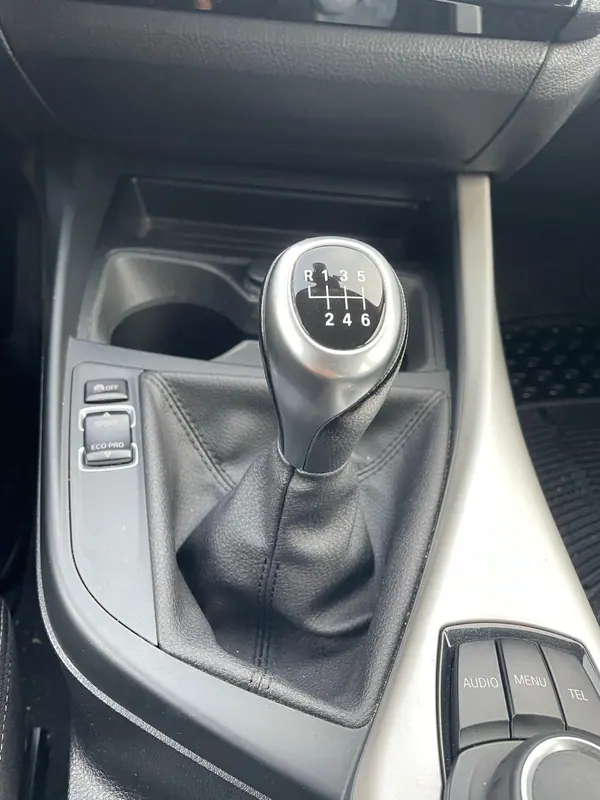 BMW 116 2017 — foto 3 de 15