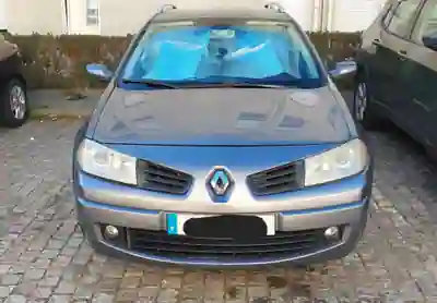 Renault Mégane Break 2008 - 2800 EUR, 260000 km - AUTO.MOTO.pt - 260000km - foto 12 de 12