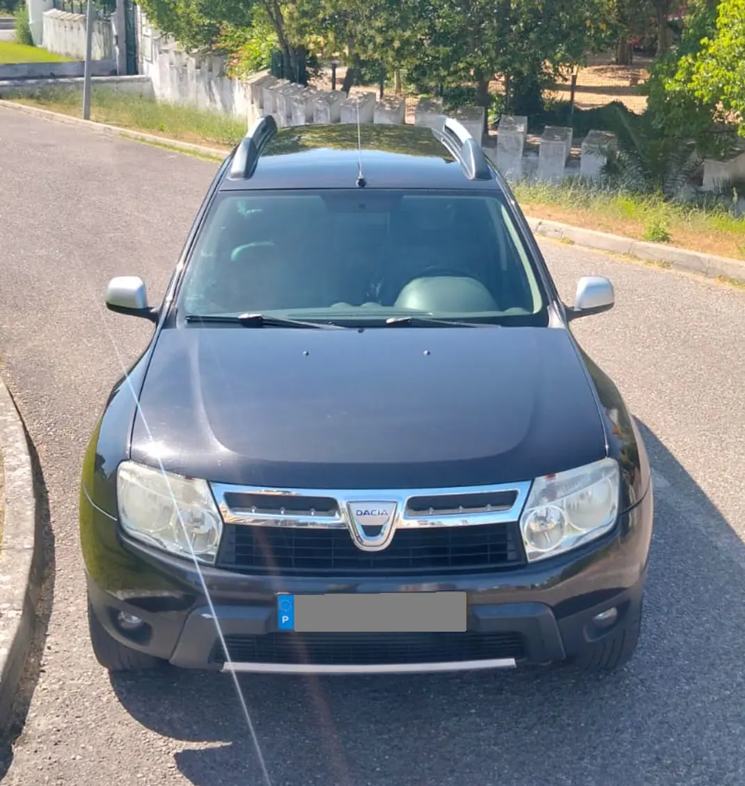 Dacia Duster 2010 - 7650 EUR, 223003 km - 223003km - foto 2 de 12