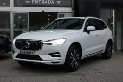 Volvo XC 60 2021 - 31900 EUR, 121360 km - AUTO.MOTO.pt - 121360km - foto 3 de 22