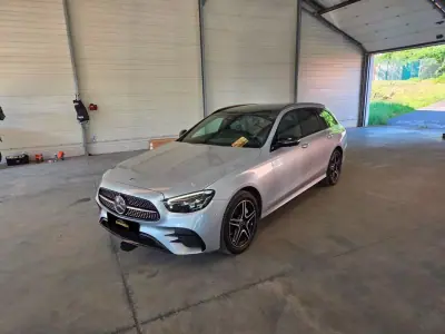 Mercedes-Benz E 300 2023 - 38900 EUR, 113276 km - AUTO.MOTO.pt - 113276km - foto 1 de 21