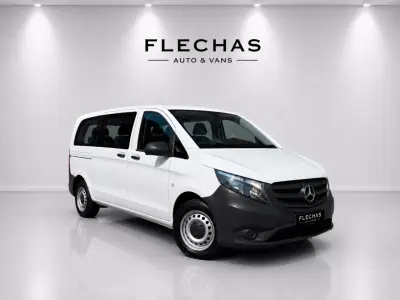 Mercedes-Benz Vito Tourer 2017 - 25000 EUR, 176000 km - AUTO.MOTO.pt - 176000km - foto 7 de 12
