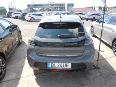 Peugeot 208 2024 - 15900 EUR, 36982 km - AUTO.MOTO.pt - 36982km - foto 6 de 15