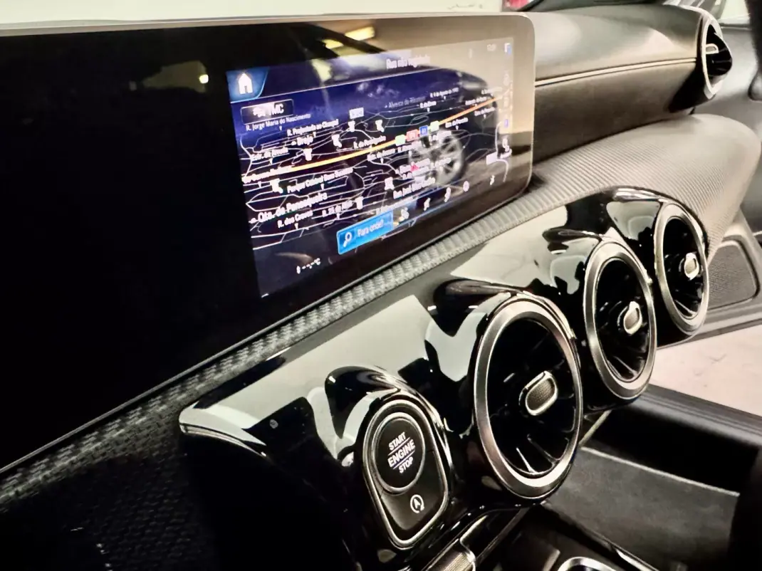 Mercedes-Benz CLA 180 2020 - 19950 EUR, 124000 km - AUTO.MOTO.pt - 124000km - foto 40 de 54