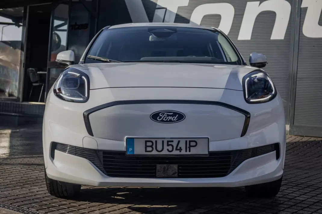 Ford Puma 2025 - 26880 EUR, 11645 km - 11645km - foto 5 de 29