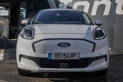 Ford Puma 2025 - 26880 EUR, 11645 km - 11645km - foto 5 de 29