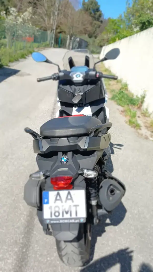 BMW C 400 X 2020 - 5000 EUR, 44000 km - AUTO.MOTO.pt - 44000km - foto 4 de 10