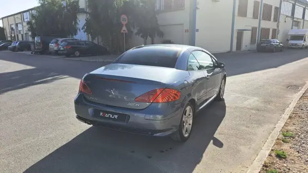 Peugeot 307 CC 2006 - 6490 EUR, 225826 km - AUTO.MOTO.pt - 225826km - foto 27 de 50
