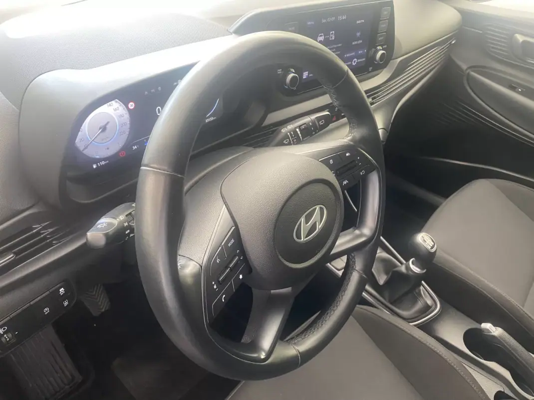 Hyundai i20 2023 - 16750 EUR, 33133 km - 33133km - foto 17 de 37