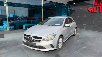 Mercedes-Benz A 180 2015 - 13900 EUR, 166000 km - foto 5 de 12