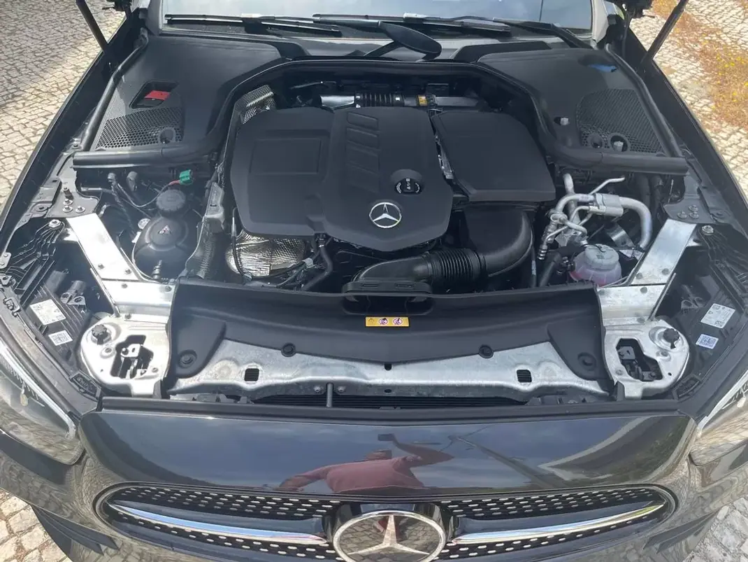 Mercedes-Benz E 300 2021 - 33990 EUR, 156000 km - AUTO.MOTO.pt - 156000km - foto 36 de 39