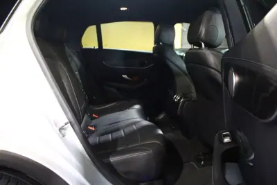 Mercedes-Benz GLC 200 2019 - 39900 EUR, 165000 km - AUTO.MOTO.pt - 165000km - foto 20 de 37