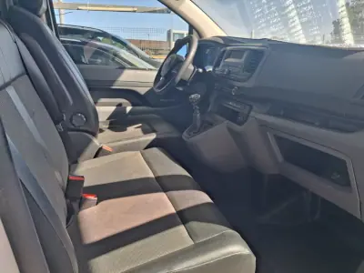 Citroën Jumpy 2019 - 13900 EUR, 160000 km - 160000km - foto 9 de 12