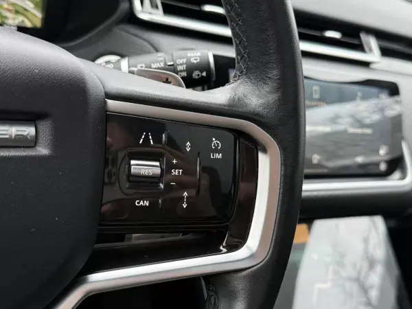 Land Rover Range Rover Velar 2023 - 59990 EUR, 59580 km - AUTO.MOTO.pt - 59580km - foto 18 de 20