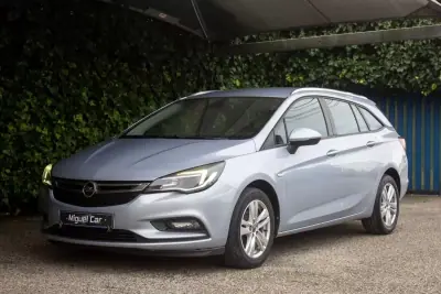 Opel Astra Sports Tourer 2017 - 11500 EUR, 164500 km - AUTO.MOTO.pt - 164500km - foto 3 de 14